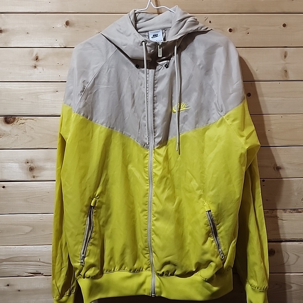 NIKE The Windrunner Jacket Adult Size Medium  Windbreaker Full Zip